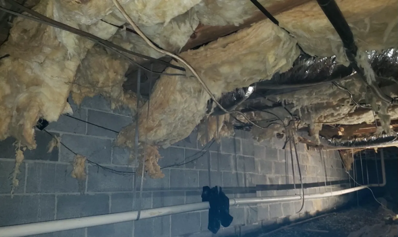 crawl space water damage restoration Connecticut